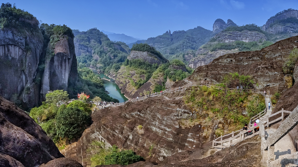 {百家樂}(武夷山旅游景点大全介绍)